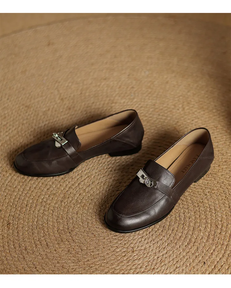 Spring round-toe flat low-heeled single shoes, soft cowhide, comfortable casual women's shoes, plus size shoes