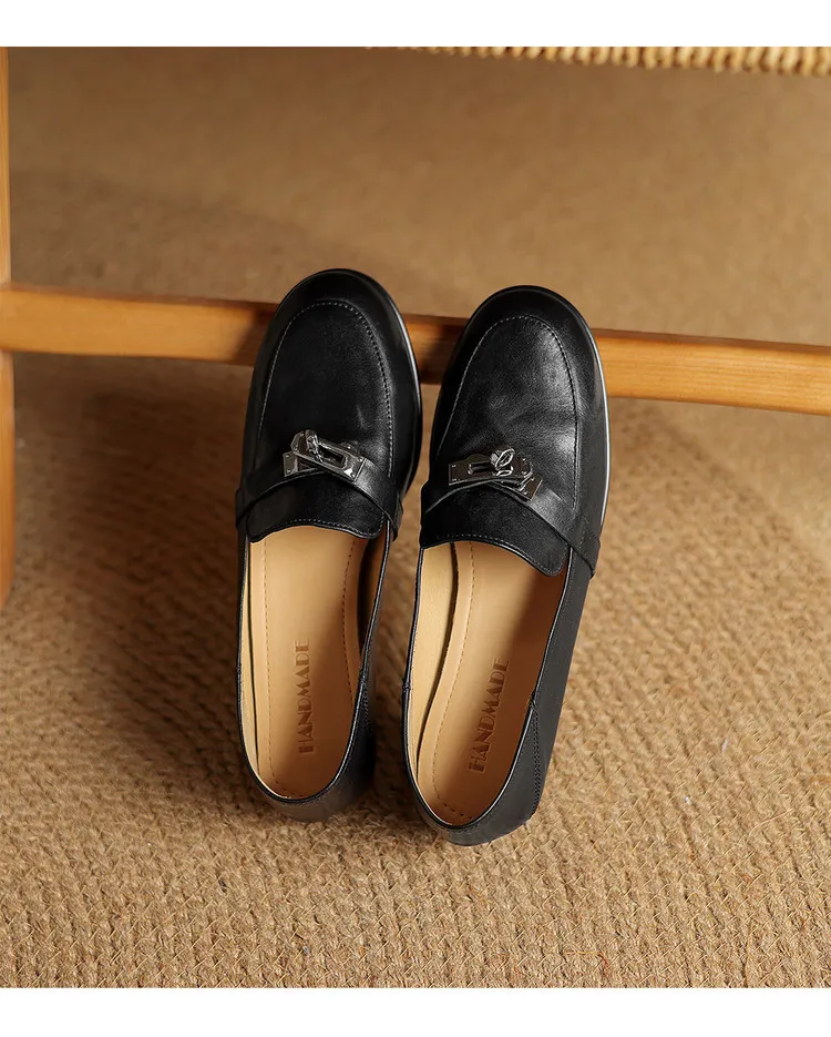 Spring round-toe flat low-heeled single shoes, soft cowhide, comfortable casual women's shoes, plus size shoes