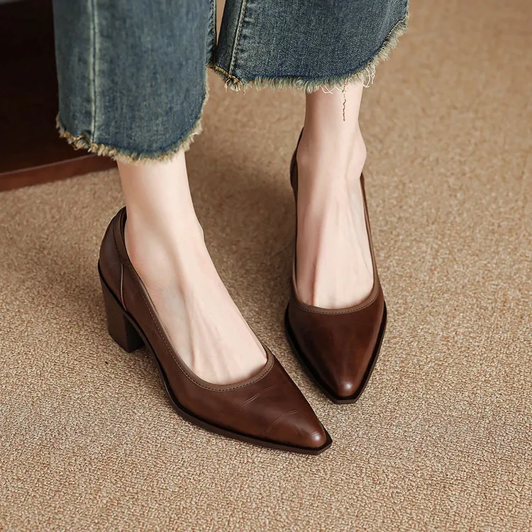 Spring pointed-toe chunky heel slip-on women's shoes in black and brown leather
