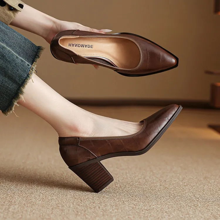 Spring pointed-toe chunky heel slip-on women's shoes in black and brown leather