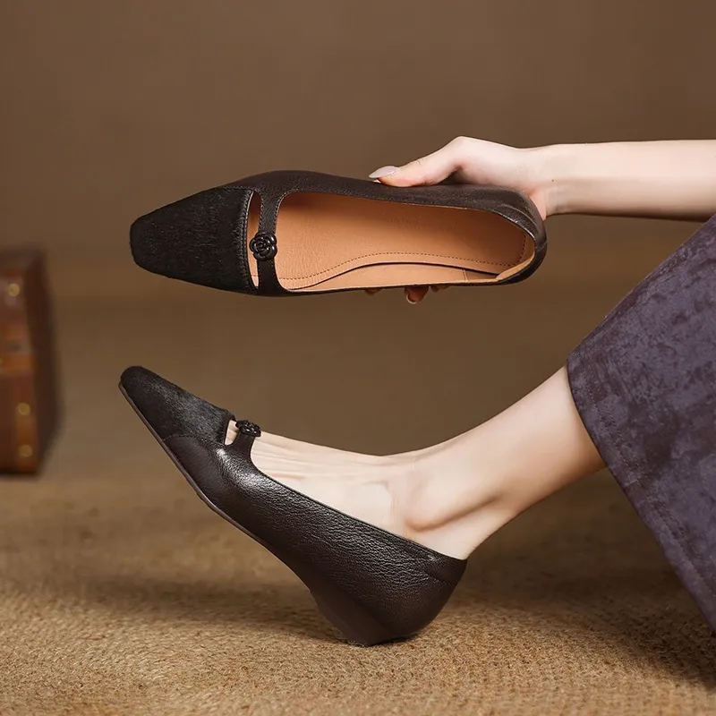 Spring/Summer Wedge Heel Square Toe Low-Cut Sheepskin Fashionable Classic Women's Shoes in Black and Brown