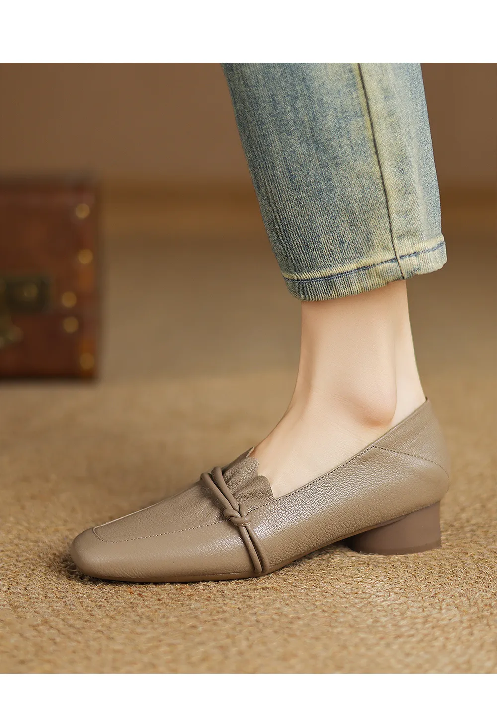 Spring/Summer Square Toe Chunky Heel Mid-Heel Slip-on Sheepskin Comfortable and Soft Leather Shoes for Women