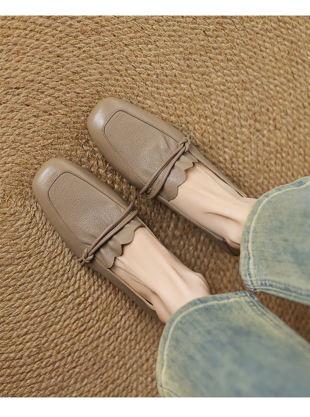 Spring/Summer Square Toe Chunky Heel Mid-Heel Slip-on Sheepskin Comfortable and Soft Leather Shoes for Women