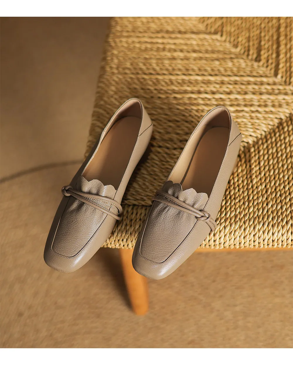 Spring/Summer Square Toe Chunky Heel Mid-Heel Slip-on Sheepskin Comfortable and Soft Leather Shoes for Women