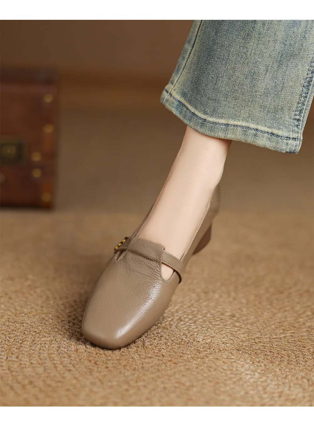 Spring Women's Shoes: Square Toe, Chunky Heel, Low Heel, Comfortable Fashion Shoes in Off-White Sheepskin