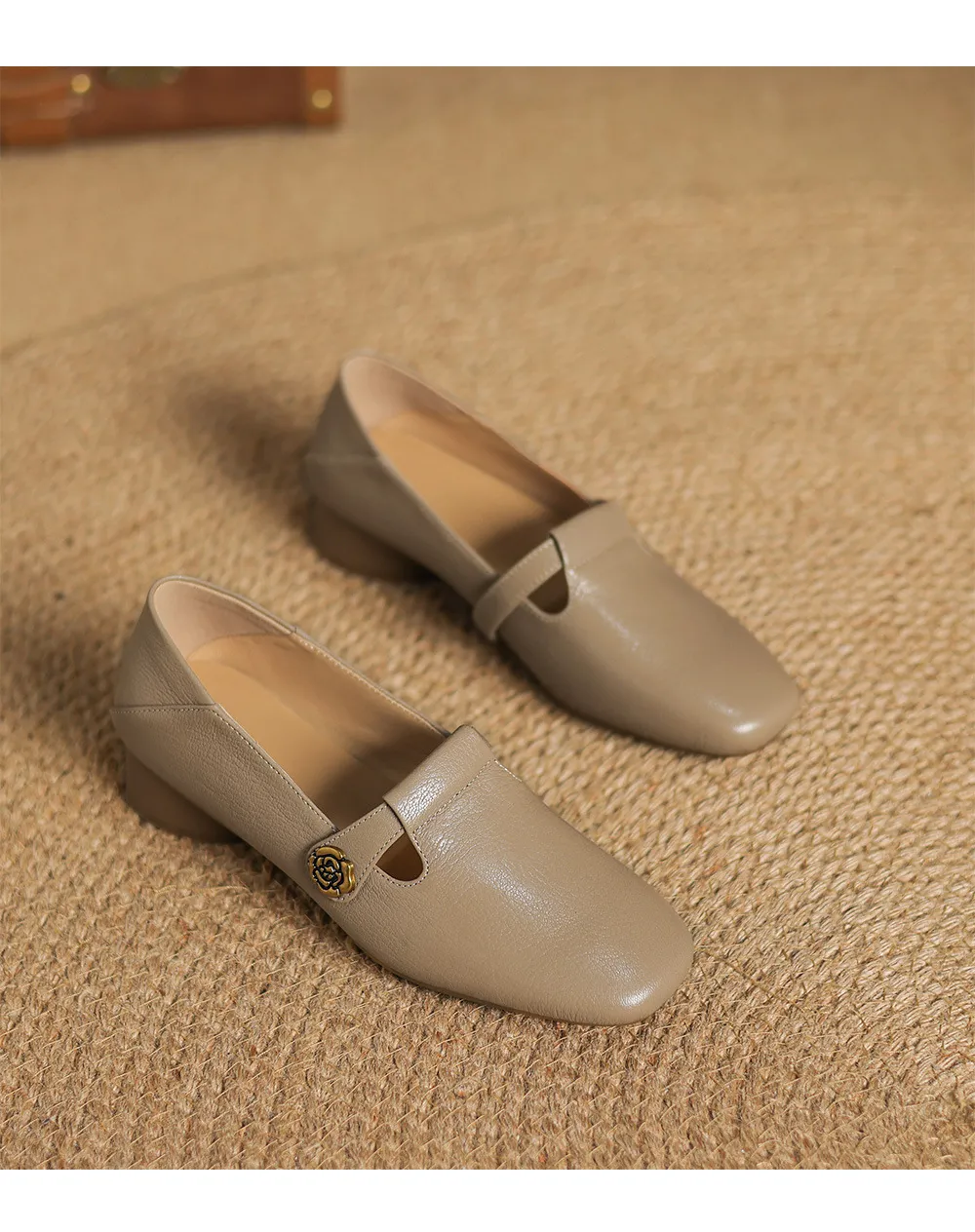 Spring Women's Shoes: Square Toe, Chunky Heel, Low Heel, Comfortable Fashion Shoes in Off-White Sheepskin
