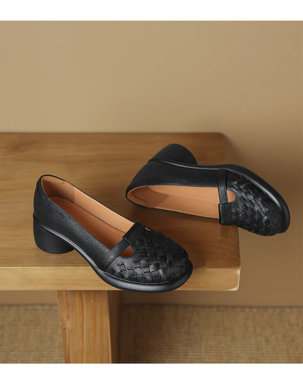 Spring/Summer Round Toe Chunky Heel High-Heeled Single Shoes, Lambskin Fashion Classic Women's Shoes, Black, Apricot