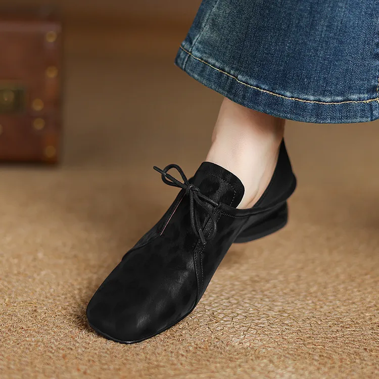 Spring and Autumn Chunky Heel Low Heel Square Toe Lace-up Comfortable Cowhide Women's Shoes Black Brown 22-15c