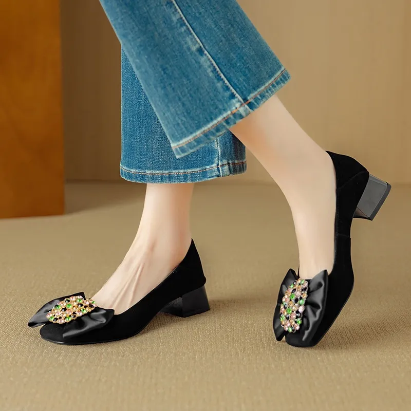 Women's spring fashion shoes, sheepskin, low-cut, square-toe, chunky heel, with bow.