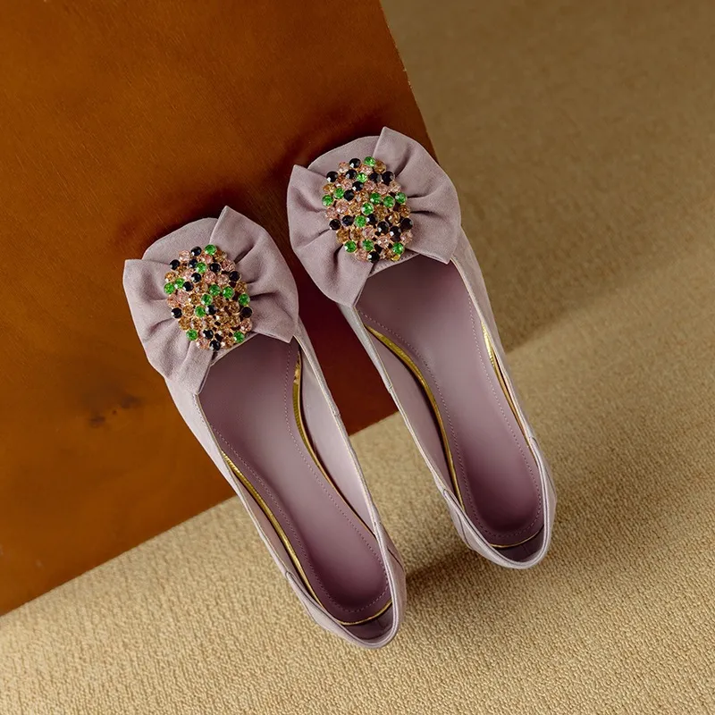 Women's spring fashion shoes, sheepskin, low-cut, square-toe, chunky heel, with bow.