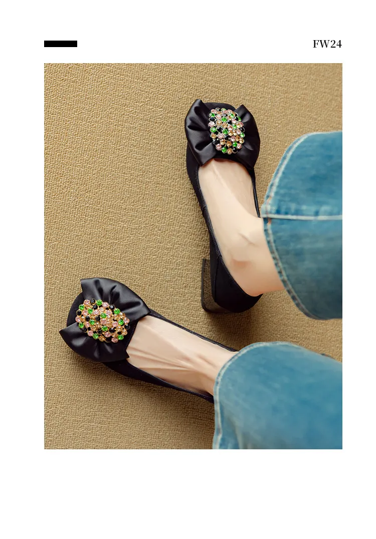 Women's spring fashion shoes, sheepskin, low-cut, square-toe, chunky heel, with bow.