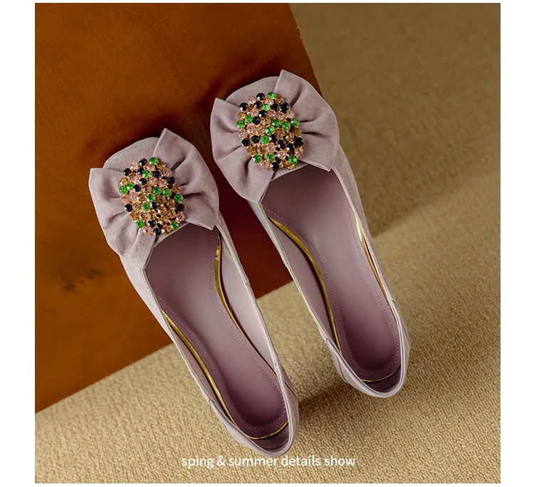 Women's spring fashion shoes, sheepskin, low-cut, square-toe, chunky heel, with bow.