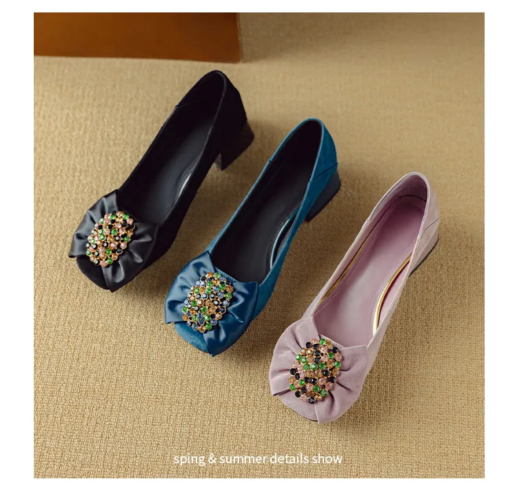 Women's spring fashion shoes, sheepskin, low-cut, square-toe, chunky heel, with bow.