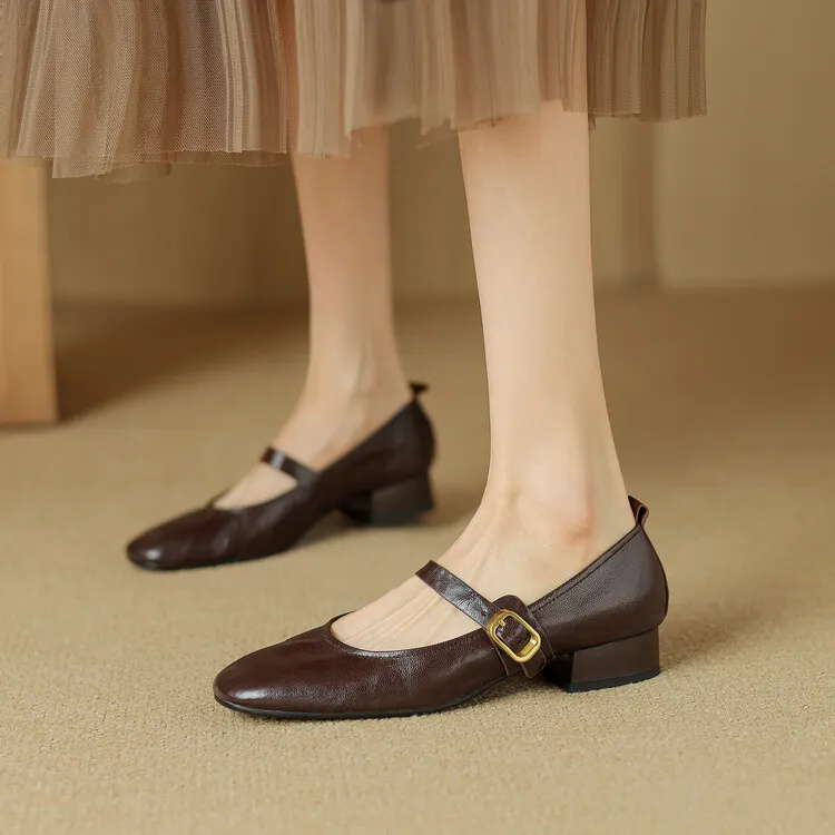 Soft, top-grain sheepskin Mary Jane shoes with chunky heels, flat soles, round toes, and low heels – gentle and elegant women's shoes for evening wear.
