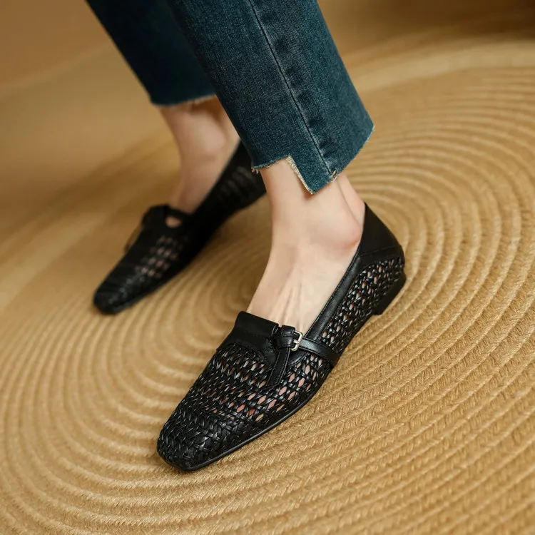 Spring/Summer Square Toe Hollow-Out Flat Heel Cowhide Comfortable Women's Shoes 33-5g