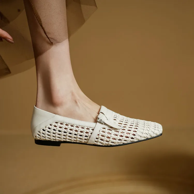 Spring/Summer Square Toe Hollow-Out Flat Heel Cowhide Comfortable Women's Shoes 33-5g