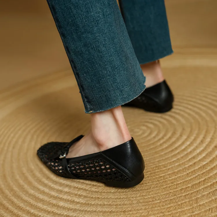 Spring/Summer Square Toe Hollow-Out Flat Heel Cowhide Comfortable Women's Shoes 33-5g