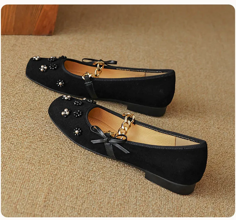 Very soft, retro, versatile low-heeled Mary Jane shoes, Chinese style, square toe, beaded flowers, metal chain.