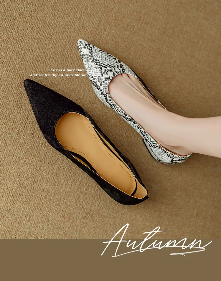 Women's flat shoes with a low heel, featuring a snakeskin print, color blocking, and openwork design, perfect for spring and autumn commuting. Sizes 34-40