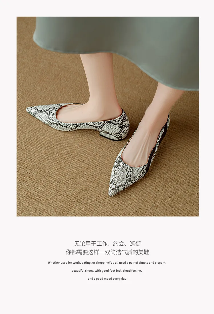 Women's flat shoes with a low heel, featuring a snakeskin print, color blocking, and openwork design, perfect for spring and autumn commuting. Sizes 34-40