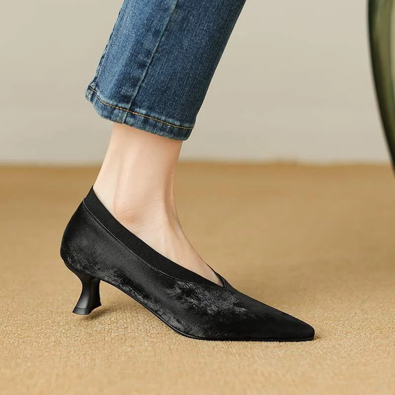 Pointed-toe soft-soled retro leather shoes, single shoes, high heels, elegant feel, 5cm stable, traditional Chinese style women's shoes