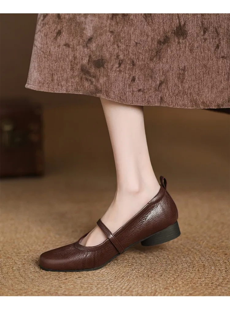 Women's Mary Jane shoes (sizes 34-42), spring and autumn style, low-cut, round toe, chunky heel, one-strap, sheepskin strap.