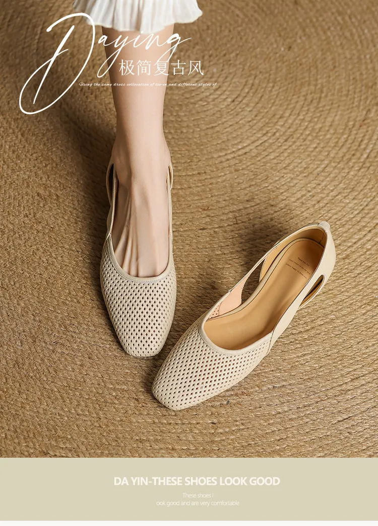 Summer single shoes, square toe, hollowed-out, chunky heel, high-heeled fashion women's shoes, off-white and black.