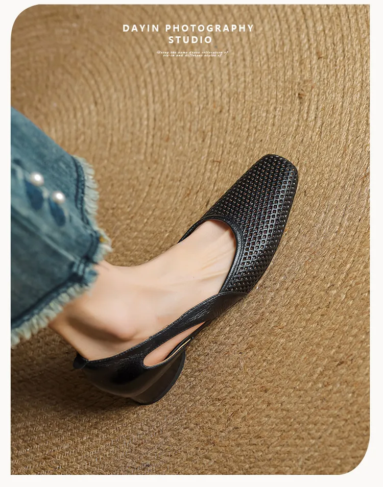 Summer single shoes, square toe, hollowed-out, chunky heel, high-heeled fashion women's shoes, off-white and black.