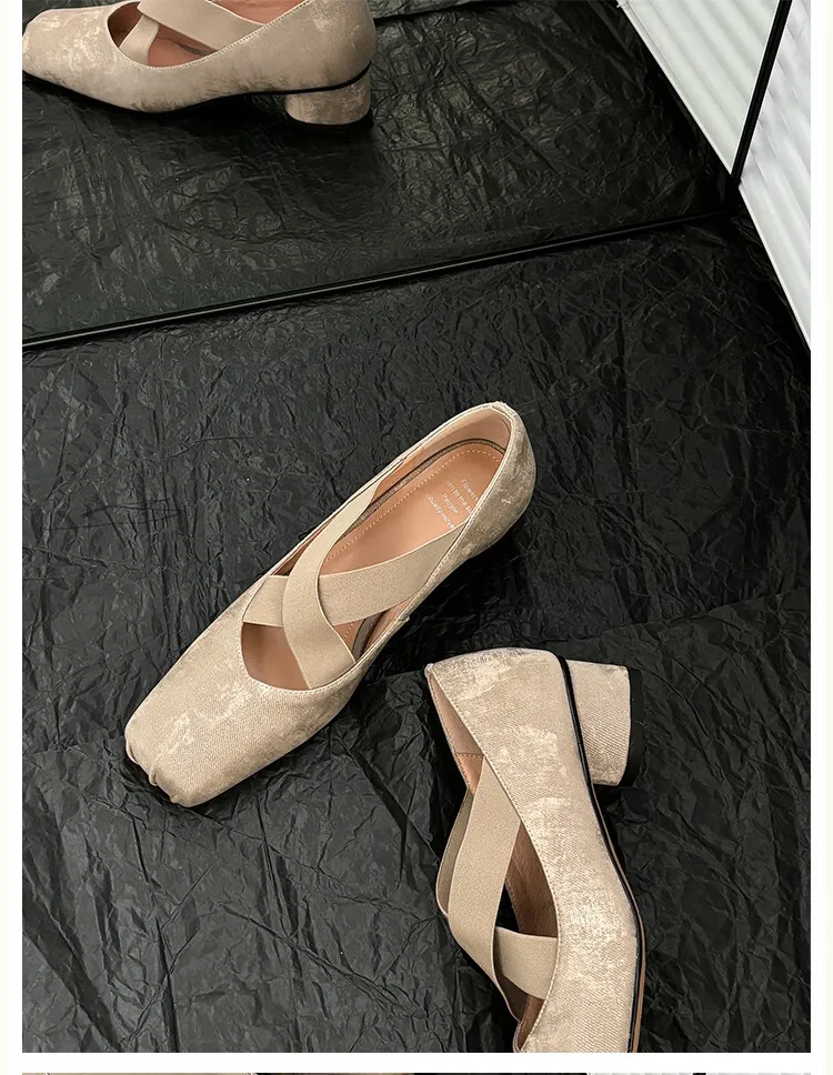 Chunky heel cross-over elastic ballet flats for women, spring style, square toe, flat, retro cross-strap, fashionable low-cut shoes.