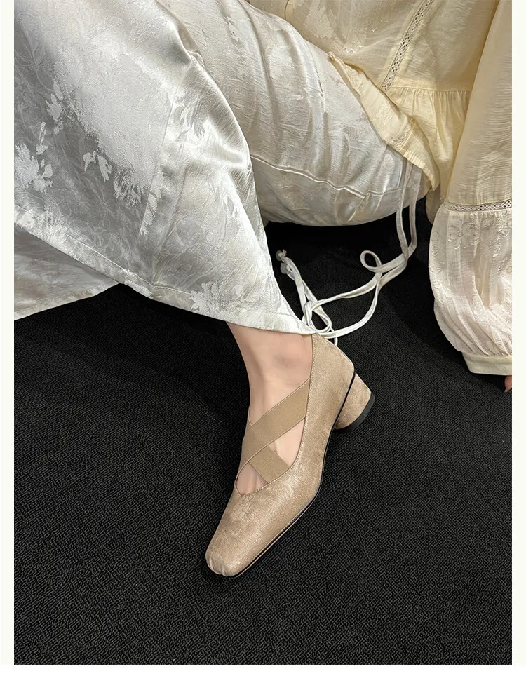 Chunky heel cross-over elastic ballet flats for women, spring style, square toe, flat, retro cross-strap, fashionable low-cut shoes.