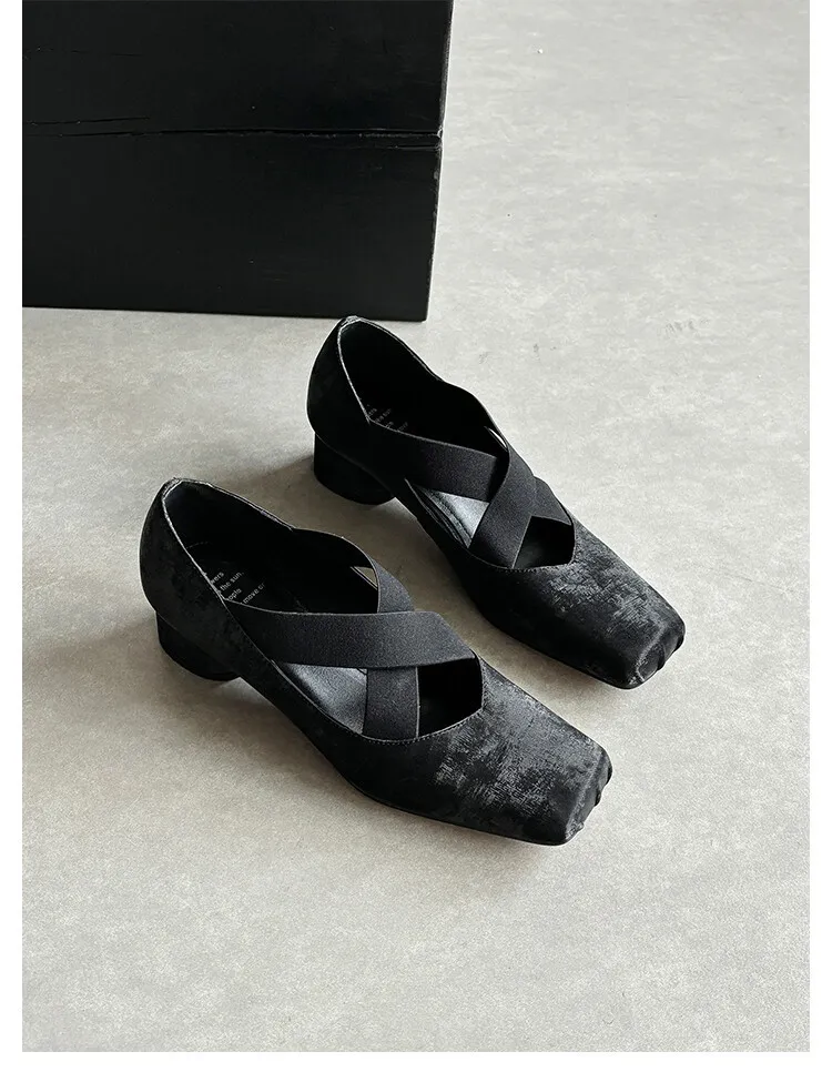 Chunky heel cross-over elastic ballet flats for women, spring style, square toe, flat, retro cross-strap, fashionable low-cut shoes.
