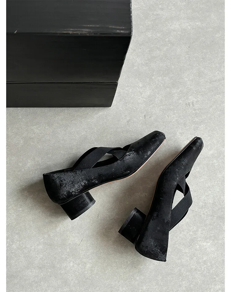Chunky heel cross-over elastic ballet flats for women, spring style, square toe, flat, retro cross-strap, fashionable low-cut shoes.