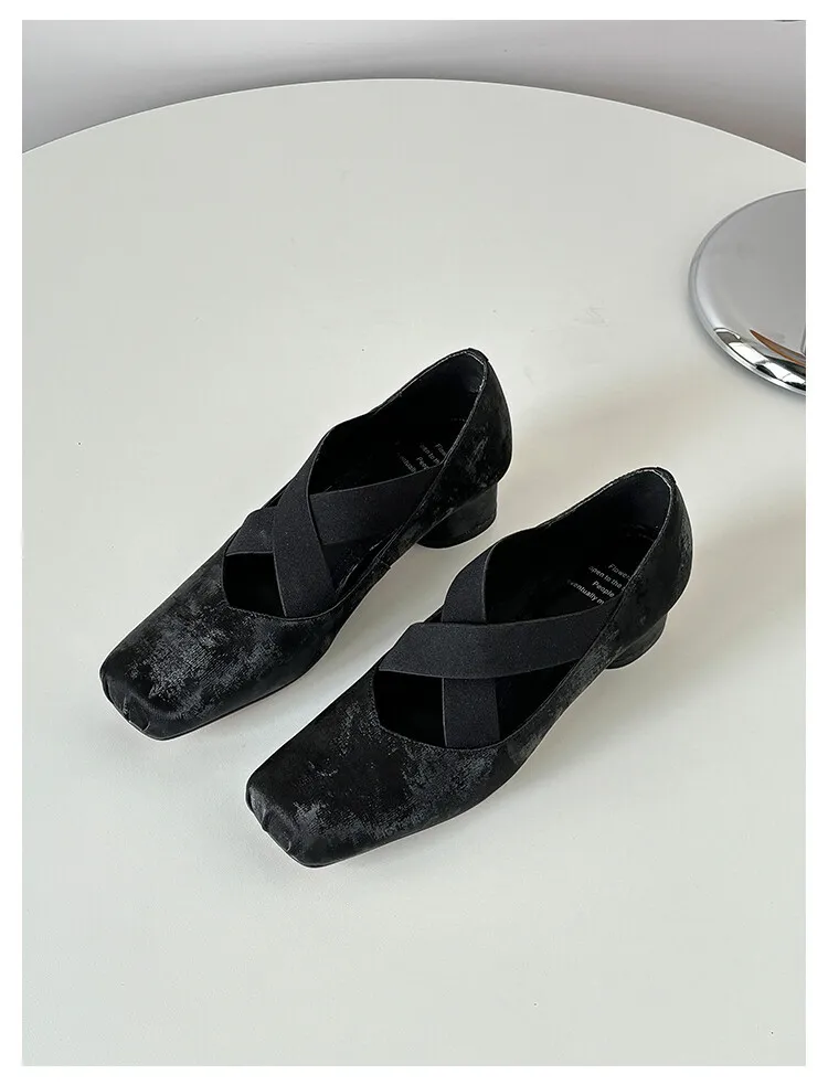 Chunky heel cross-over elastic ballet flats for women, spring style, square toe, flat, retro cross-strap, fashionable low-cut shoes.
