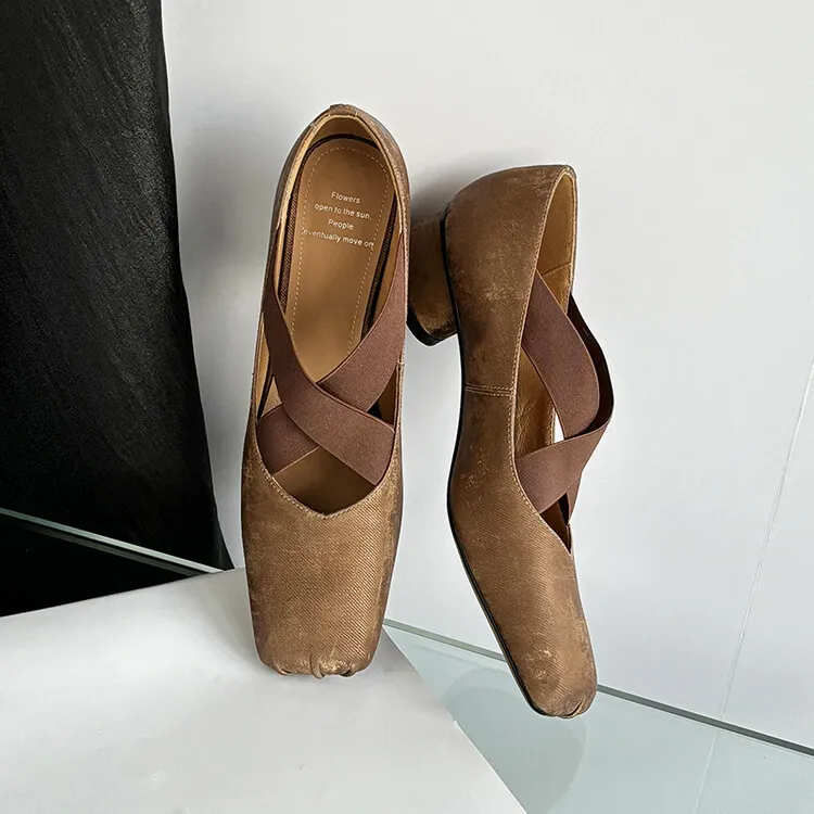 Chunky heel cross-over elastic ballet flats for women, spring style, square toe, flat, retro cross-strap, fashionable low-cut shoes.