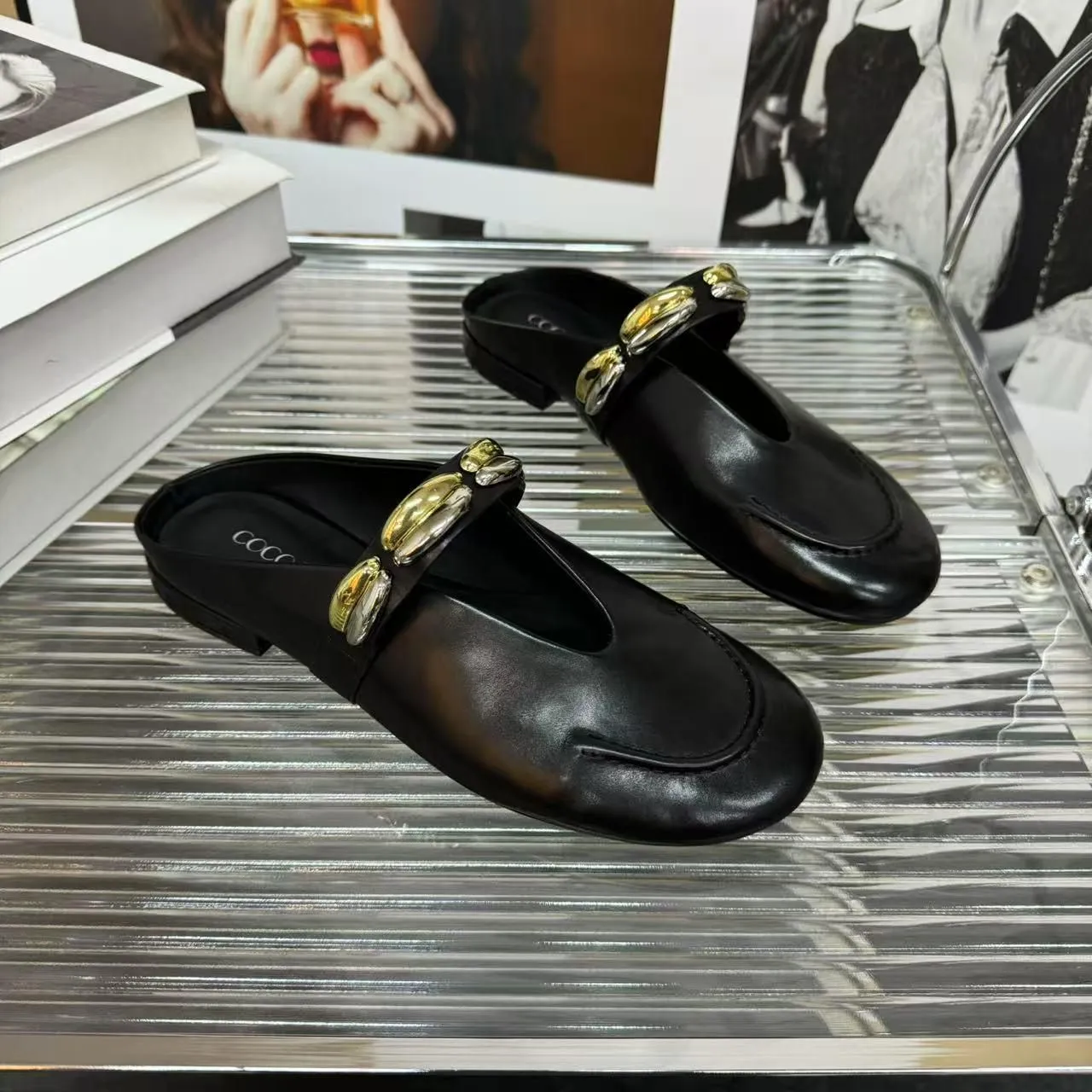 Spring/Summer Chunky Heel Low Heel Round Toe Slippers Everyday Solid Color Soft Leather Women's Shoes