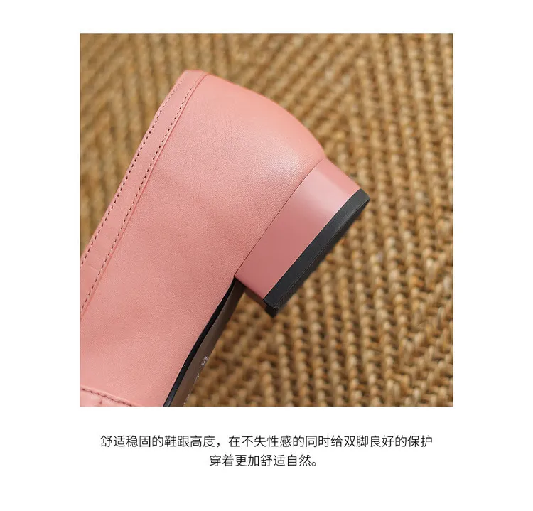 Women's square-toe chunky heel flats with buckle, made of cowhide, available in green, pink, and white (04-05e).