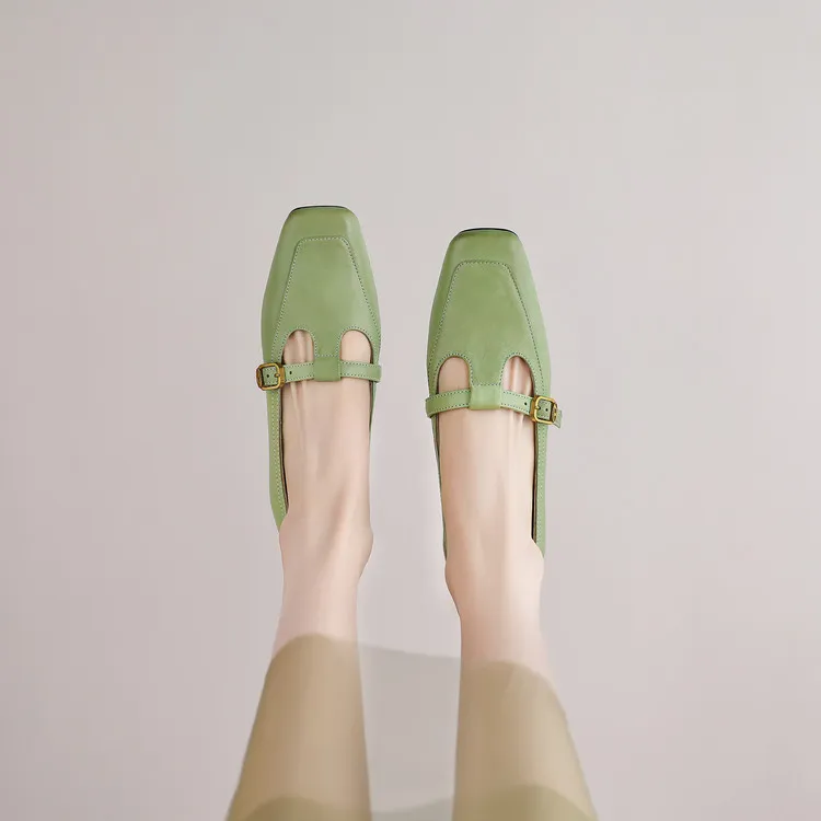 Women's square-toe chunky heel flats with buckle, made of cowhide, available in green, pink, and white (04-05e).