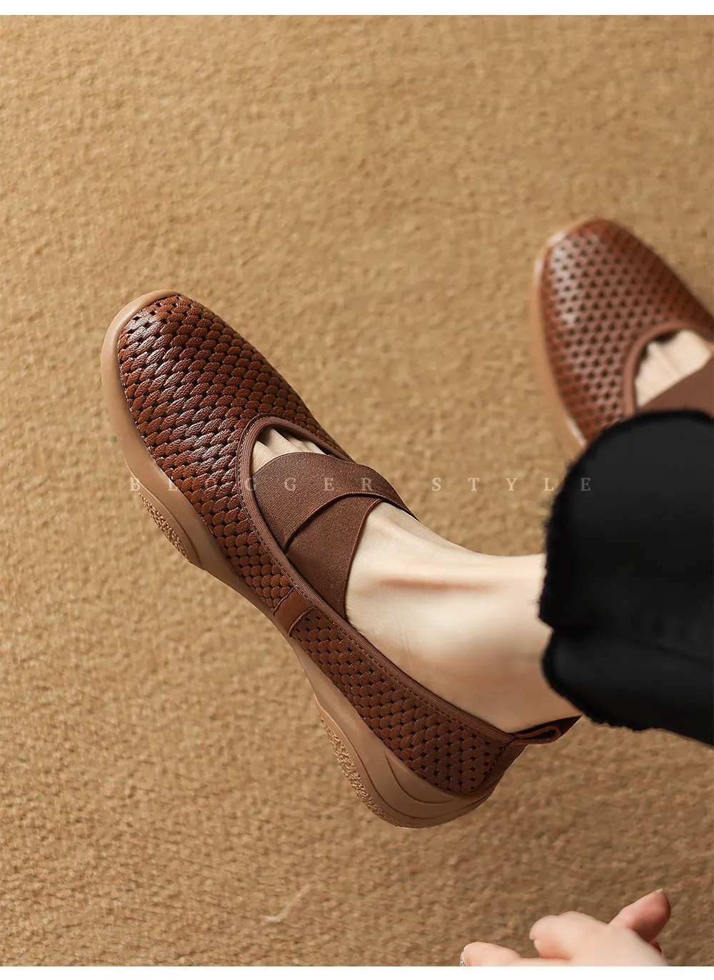 Spring/Summer Openwork Sandals, Round Toe, Sheepskin Casual Comfort Women's Shoes