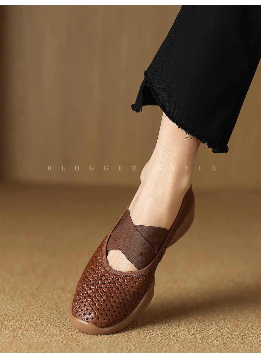 Spring/Summer Openwork Sandals, Round Toe, Sheepskin Casual Comfort Women's Shoes