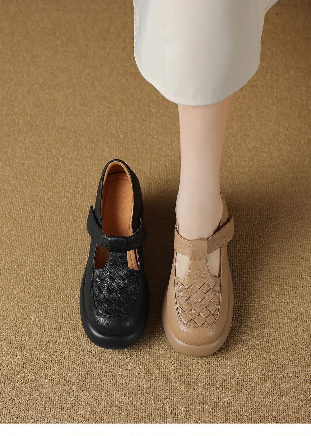 Spring and Autumn Single Shoes, Thick-Soled Chunky Heel High-Heeled Sheepskin Fashion Women's Shoes, Black and Apricot