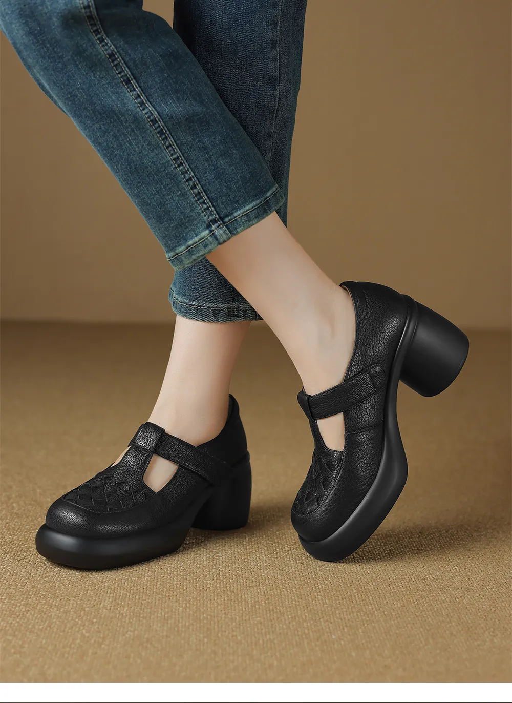 Spring and Autumn Single Shoes, Thick-Soled Chunky Heel High-Heeled Sheepskin Fashion Women's Shoes, Black and Apricot