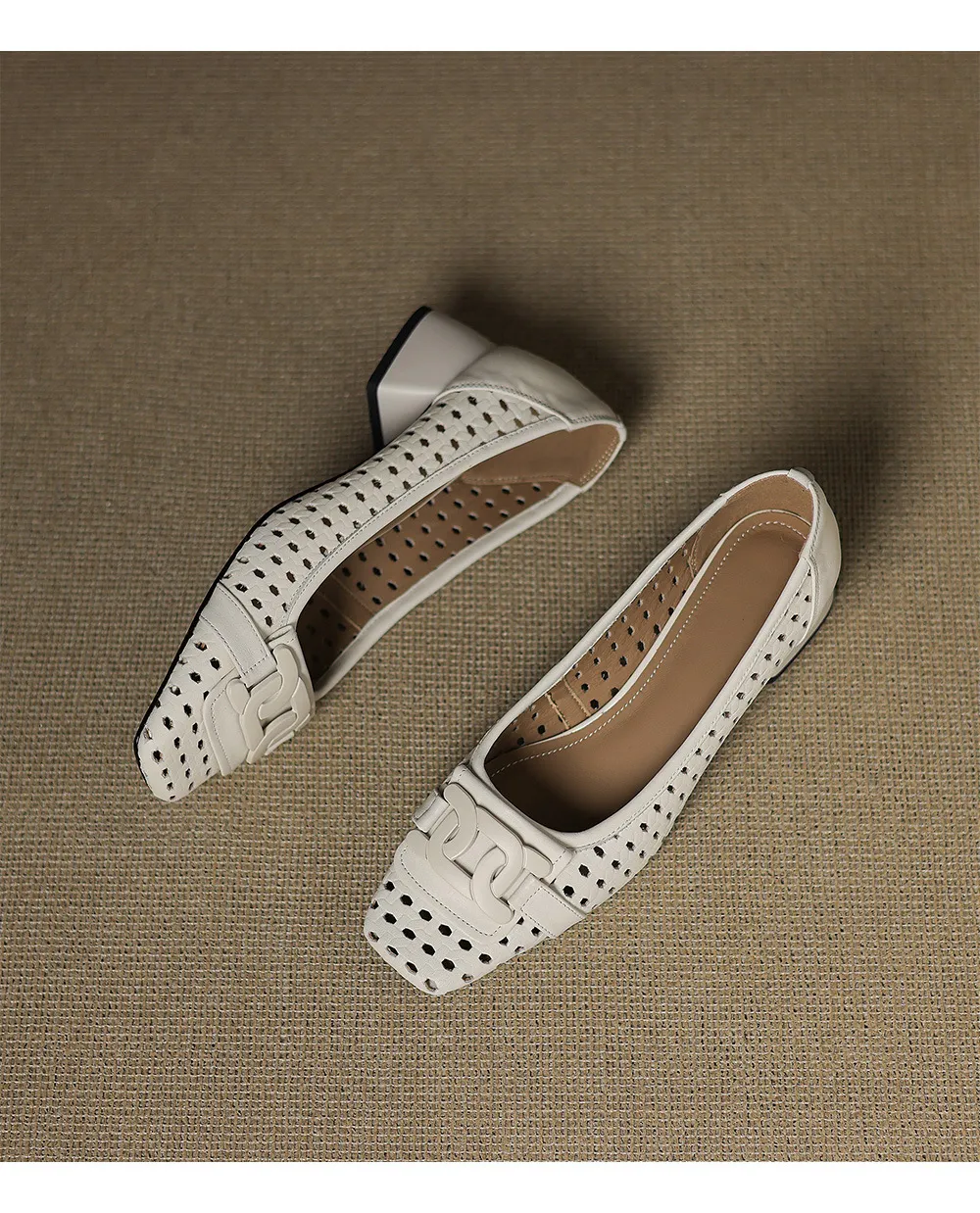 Our top-selling spring/summer style square-toe chunky heel women's shoes with hollowed-out solid color and comfortable cowhide leather.