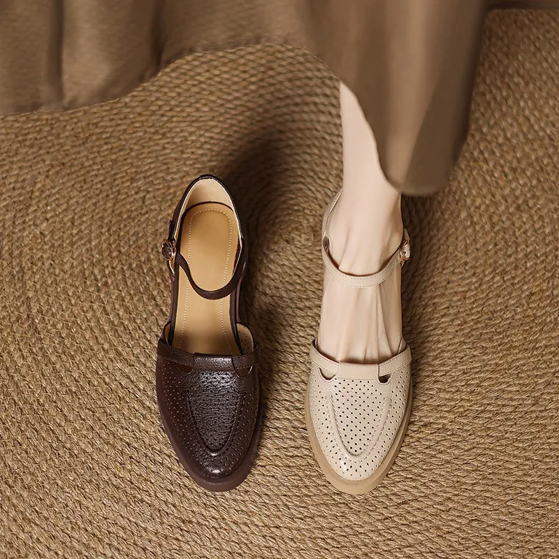 Spring/Summer Round Toe Sandals with Hollow Out Buckle and Perforated Sheepskin Fashion Women's Shoes
