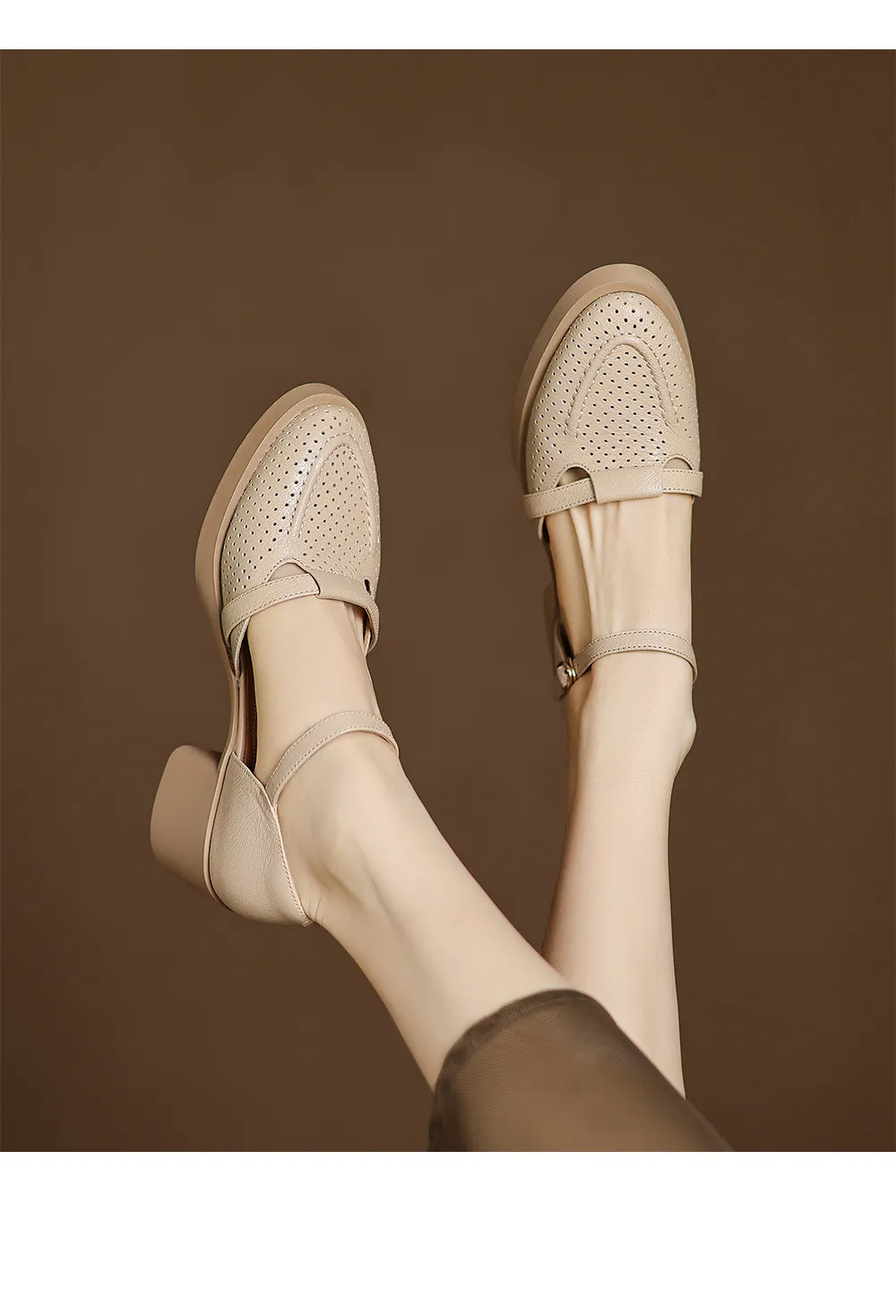 Spring/Summer Round Toe Sandals with Hollow Out Buckle and Perforated Sheepskin Fashion Women's Shoes