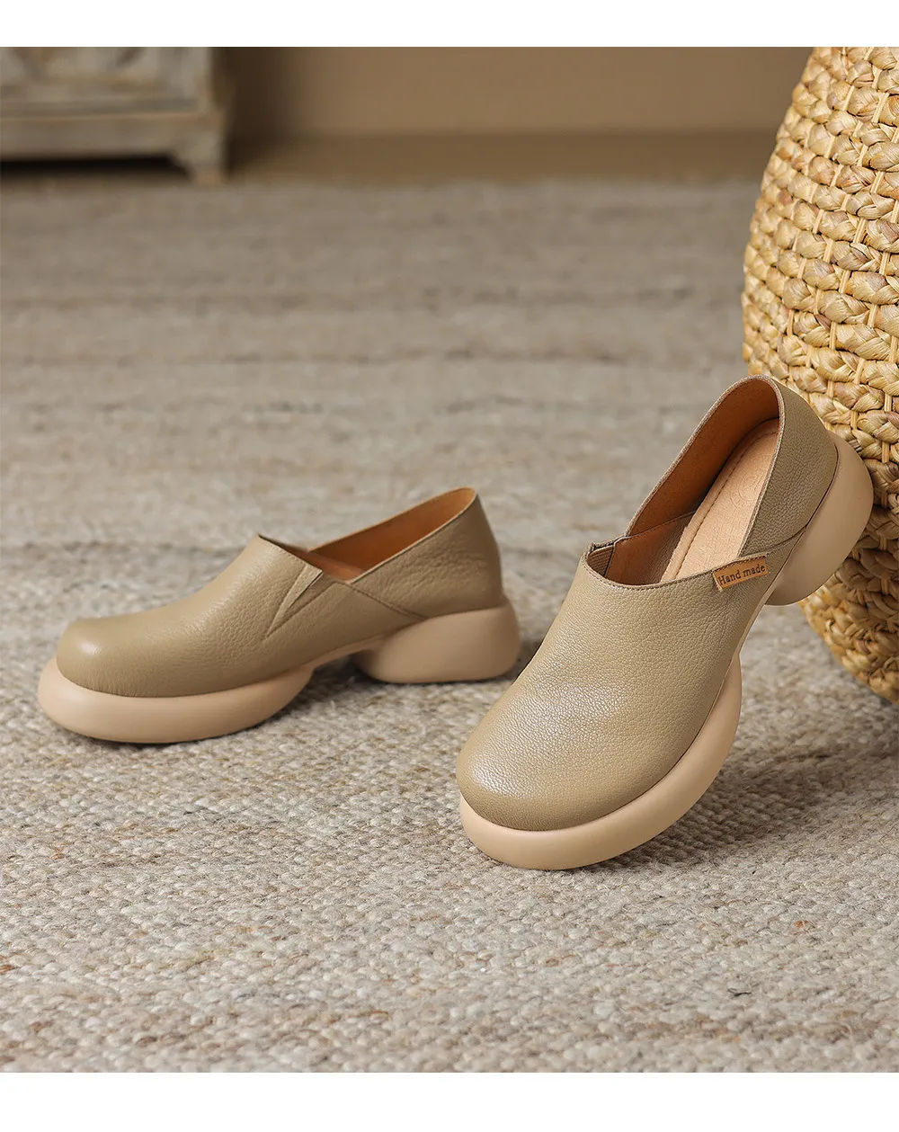 Spring and Autumn Round Toe Thick Sole Chunky Heel Single Shoes, Comfortable and Simple Sheepskin Women's Shoes