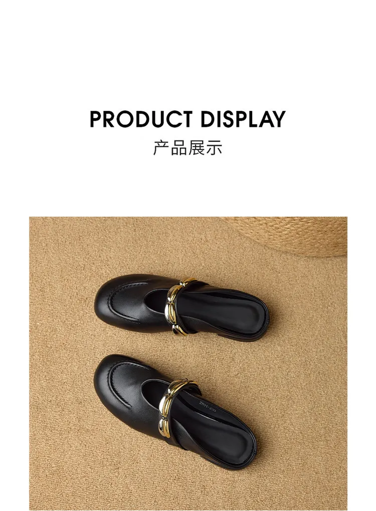 One pair of 2.5cm low-heeled, stylish flat sandals with gold and silver buckles, made of soft top-grain cowhide and lined with sheepskin.