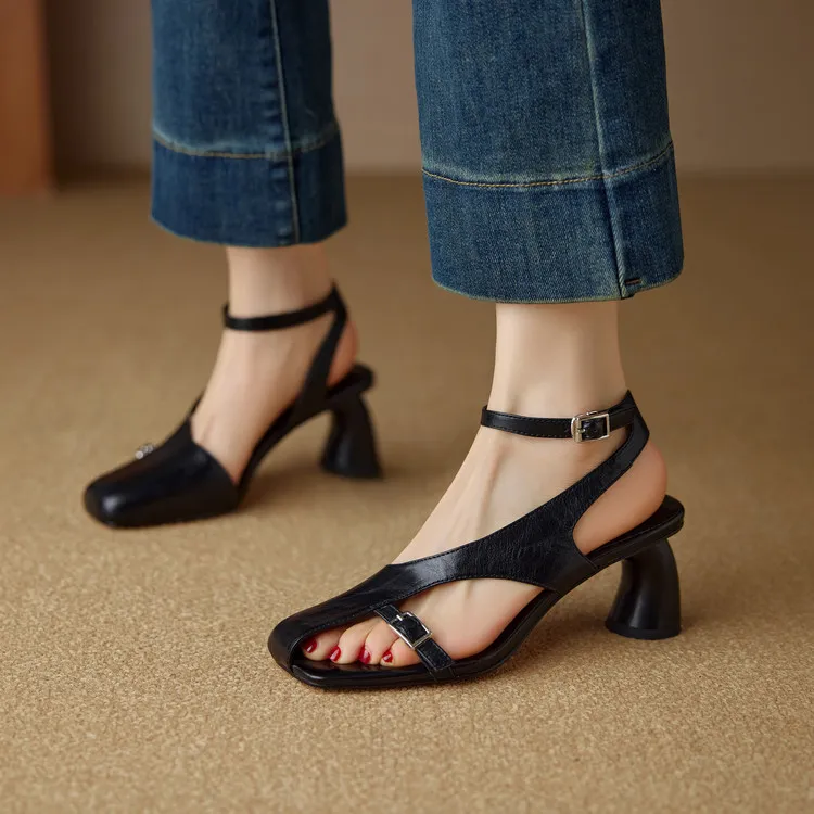 Spring/Summer Square Toe Sandals with Buckle Chunky Heel Fashion Leather Women's Shoes 4-20n