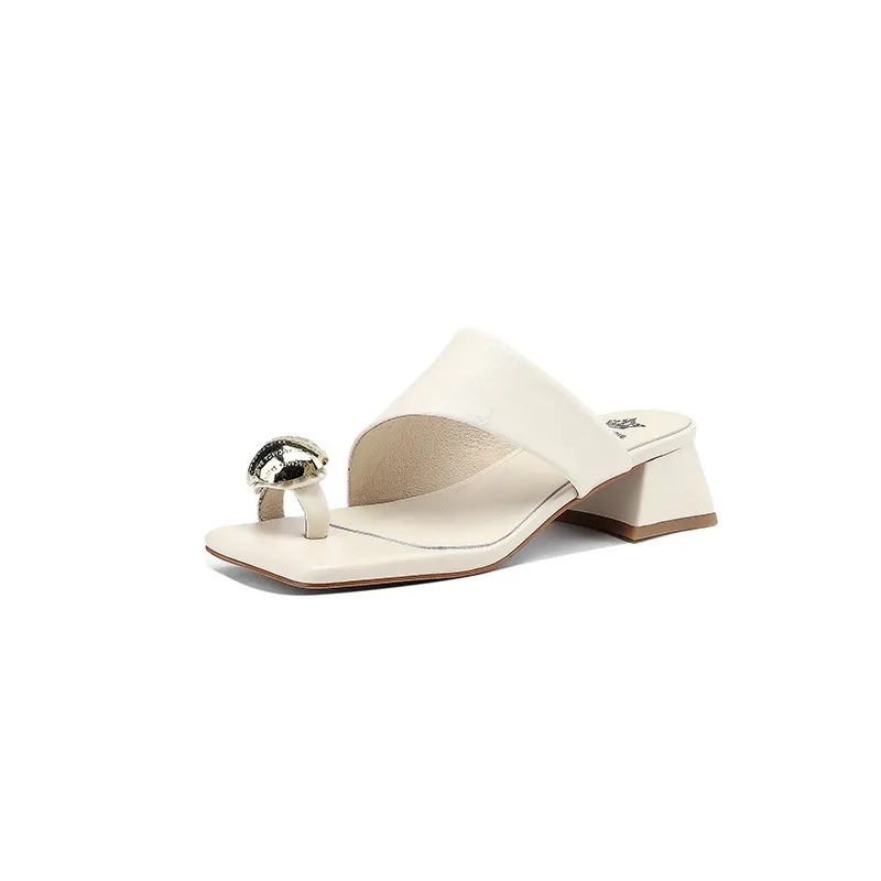 Summer slippers with square toe, chunky heel, and high heels – fashionable women's shoes