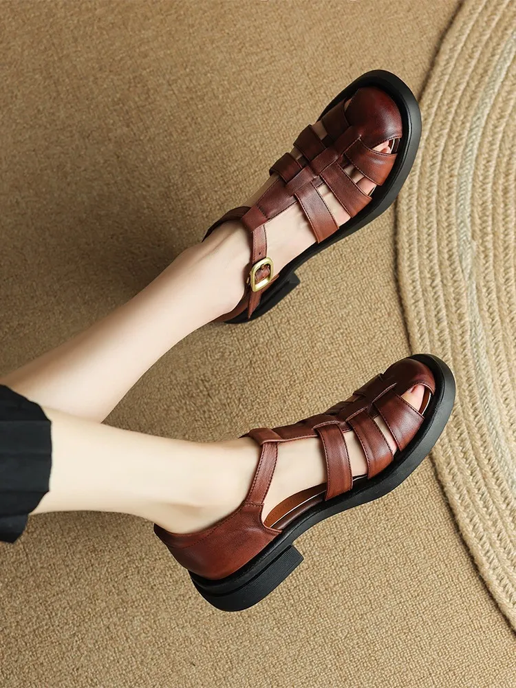Summer retro French-style closed-toe women's shoes, plus sizes 34-39, 40, 41, 42, Roman sandals