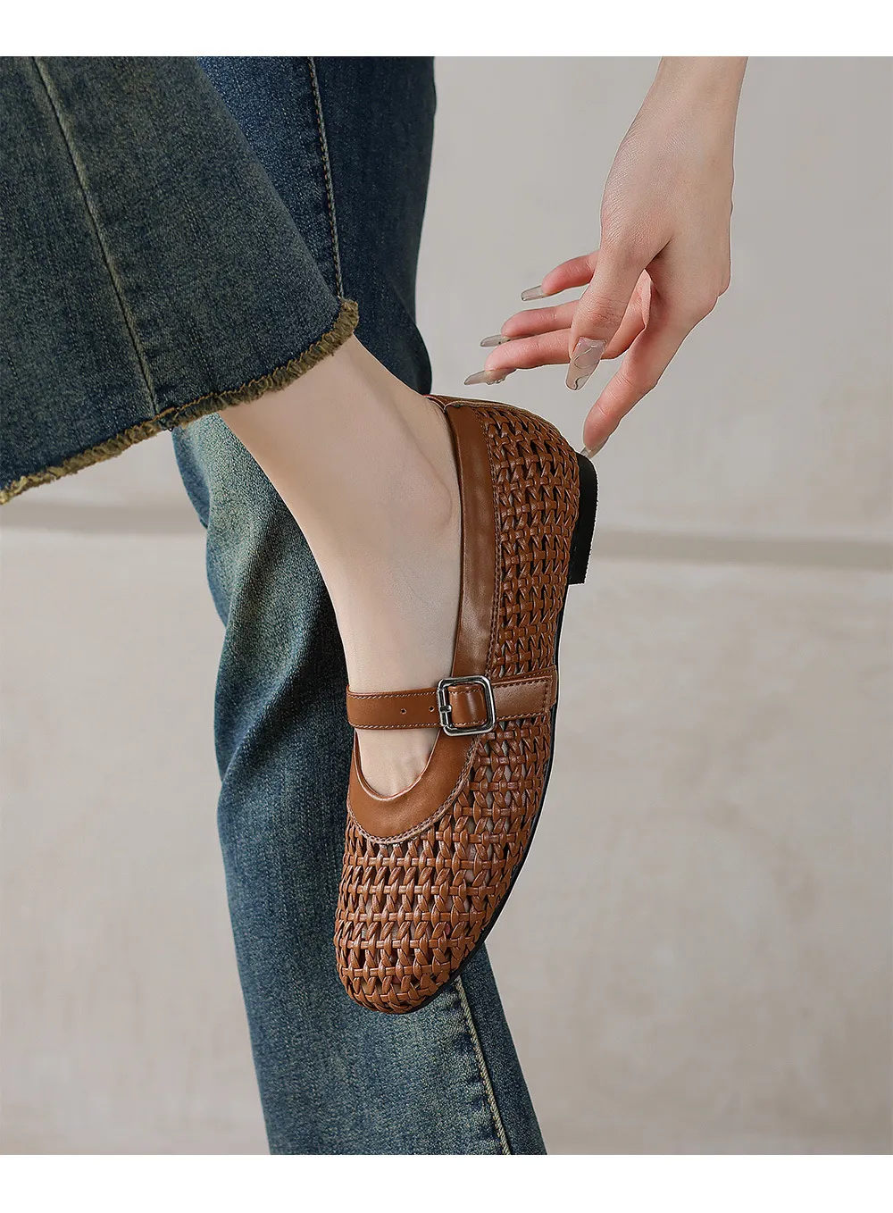 Woven women's shoes with one-strap openwork dance shoes, fashionable sandals, flat ballet flats